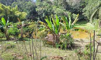 Imagem 4: Chácara em Juquitiba medindo 13.700,00 m² com lago