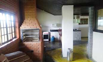 Imagem 4: Chácara em Juquitiba com área de 19.500,00 m² com baia e redondel