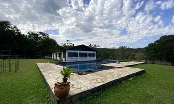 Imagem: Sítio em Itapecerica da Serra com lagos