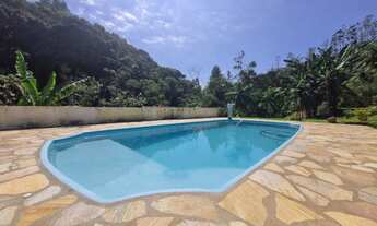 Imagem 2: Chácara em Juquitiba com área de 4.000,00 m² com 2 lagos e piscina