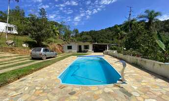 Imagem: Chácara em Juquitiba com área de 4.000,00