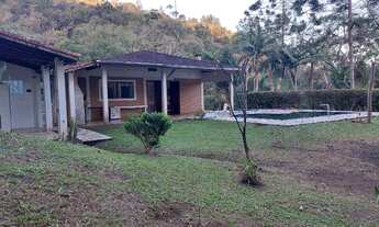 Imagem 6: Sítio em Juquitiba com área de 49.000,00 m² com lago, nascente e piscina