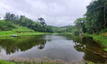 Imagem 4: Sítio em São Lourenço da Serra com excelente localização, área de 61 hectares (25 alqueire