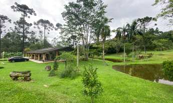 Imagem 2: Sítio em São Lourenço da Serra com excelente localização, área de 61 hectares (25 alqueire