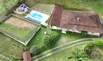 Imagem: Ótima chácara em Juquitiba com piscina