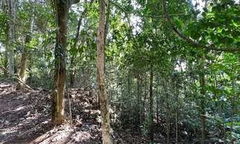 Imagem: Terreno no centro de São Lourenço da Serra