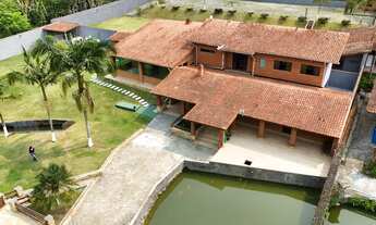 Imagem 4: Chácara de alto padrão em Juquitiba! Com uma área total de 8.000,00 m²