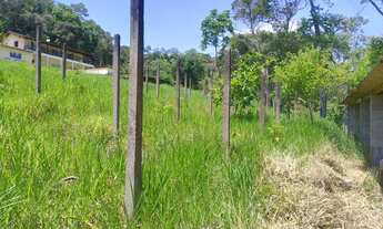 Imagem 4: Terreno em Juquitiba com lago, ideal para formação de chácara para moradia e lazer