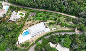 Imagem 7: Venha se encantar com essa chácara de alto padrão em São Lourenço da Serra!