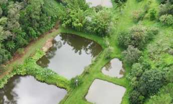 Imagem: Sítio em São Lourenço da Serra, com uma