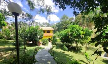 Imagem 2: Chácara em Juquitiba com piscina e lago