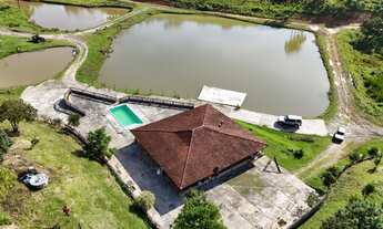 Imagem: Sítio à venda em Embu-Guaçu - SP com