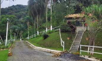 Imagem 3: Sítio de luxo à venda em Juquitiba - SP, com 8 quartos, 3 suítes e 119.000m² de área!