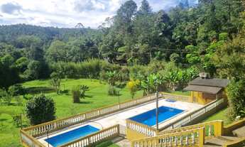 Imagem: Chácara em Juquitiba com piscina e lago
