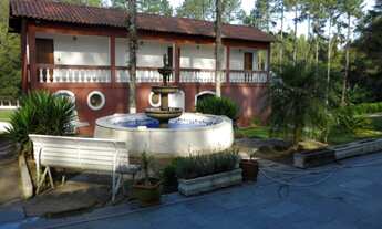 Imagem: Chácara em Juquitiba com piscina e lago