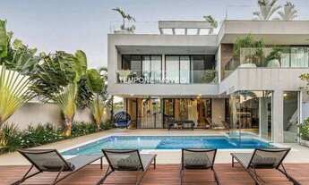 Imagem: Condomínio Alphaville. Porteira Fechada