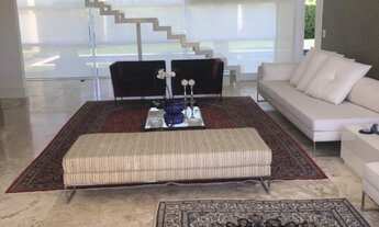 Imagem 5: Linda Mansão em Busca Vida, com 6 suítes, terreno enorme, cozinha em Corian, armários plan