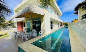 Imagem: Mansão Pé na Areia, no calçadão de Vilas