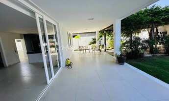 Imagem 5: Casa 4/4 sendo 3 suítes, 2 com closets amplos, 1/4 térreo mais Home Cine/brinquedoteca na