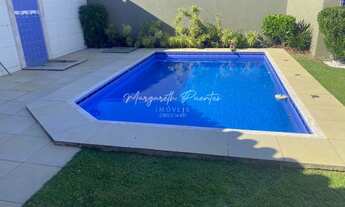 Imagem 3: Casa nascente, 3 suítes a master com closet e varanda, piscina, churrasqueira em condomíni