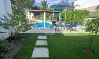 Imagem 3: Casa térrea com 4 suítes, energia solar, piscina mais hidromassagem, varanda c/ churrasque