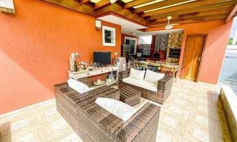 Imagem 5: Maravilhosa casa à venda 4/4 com piscina privativa e gourmet em condomínio com infraestrut