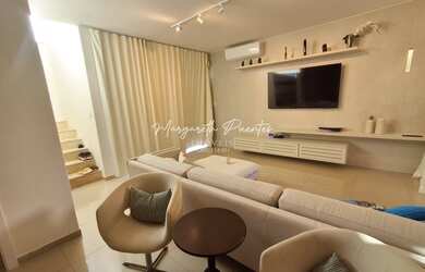 Imagem 5: Casa à venda, condomínio clube, 4 suítes, master com closet, varanda gourmet, armários pla