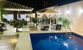 Imagem: Casa em Alameda/Rua Fechada, em Vilas do