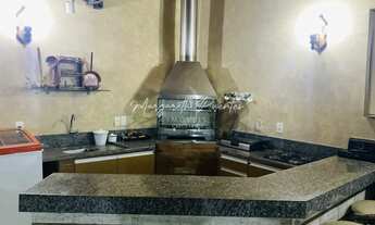 Imagem 5: Casa em Alameda/Rua Fechada, em Vilas do Atlântico, Nascente, 4 Suítes, Piscina e Área Gou