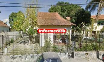 Imagem: Casa centro de araruama com amplo terreno