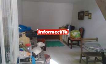 Imagem 4: Casa duplex,pequena, entrada independente, composta por 1 quarto, sala, cozinha e banheiro