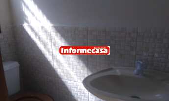 Imagem: Casa duplex,pequena, entrada independente