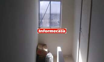 Imagem 2: Casa duplex,pequena, entrada independente, composta por 1 quarto, sala, cozinha e banheiro