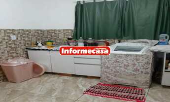 Imagem: Casa grande com bom acabamento, composto