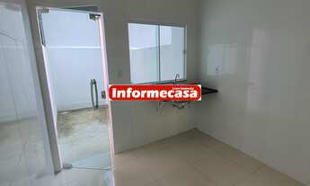 Imagem: 2 dormitórios, 1 banheiros, 1 vaga na garagem