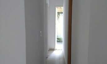 Imagem 4: 2 dormitórios, 1 banheiros, 1 vaga na garagem, 58M² de Área Construída