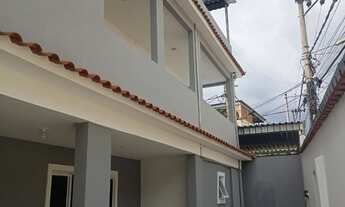 Imagem 3: SOMENTE A PARTE DE CIMA, CASA COM FINO ACABAMENTO EM RUA PRINCIPAL EM AUSTIN, COM 3 DORMIT