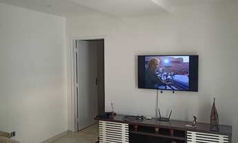 Imagem 2: SOMENTE A PARTE DE CIMA, CASA COM FINO ACABAMENTO EM RUA PRINCIPAL EM AUSTIN, COM 3 DORMIT