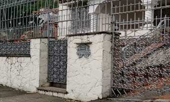 Imagem 2: Casa Linear Frente de Rua Centro de Terreno totalmente Independente