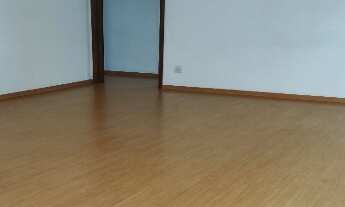 Imagem 1: Apartamento Enorme com muitos Móveis Planejados