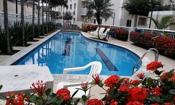 Imagem 1: Alugo bom apartamento de dois quartos no condomínio Tudo Azul Irajá, pertinho de comércio