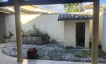 Imagem 2: Casa com piscina e área de lazer completa em ótima localização em Itaipuaçu!