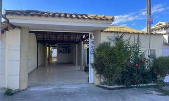 Imagem: Casa com piscina e área de lazer completa