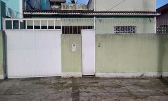 Imagem: Casa linear 3 quartos terrenão enorme