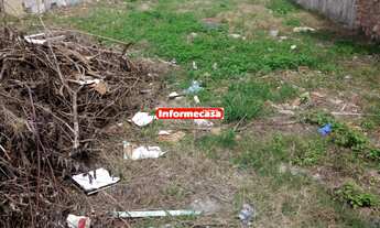 Imagem 5: TERRENO LIVRE SEM EDIFICAÇÕES, COM 10 DE FRENTE POR 30 DE COMPRIMENTO. EXCELENTE PARA ESTO