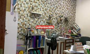 Imagem 5: ACEITA FINANCIAMENTO. CASA COM 2 QUARTOS, GARAGEM PROXIMO A PRAÇA DA VILA TIRADENTES Info