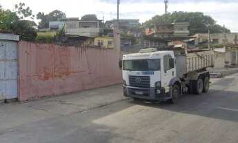 Imagem 3: TERRENO COM PREDIO, EXCELENTE PARA ESTACIONAMENTO E ESTOQUE A CEU ABERTO INFORMECASA ALU