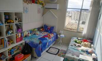 Imagem 7: Apartamento com ar condicionado split e armários planejados