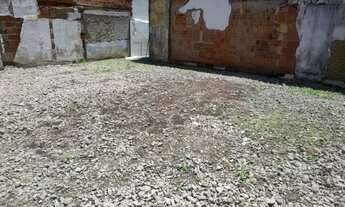 Imagem 2: Terreno murado e bem Localizado Pronto pra Construir