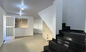 Imagem: Casa triplex com terraço gourmet e vista